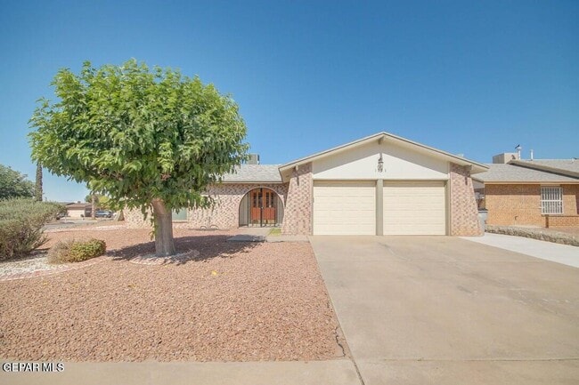 Building Photo - 1701 Paul Moran Pl
