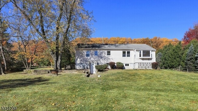 Building Photo - 2186 Washington Valley Rd