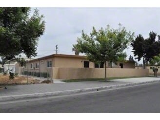 Building Photo - 461 West Ave