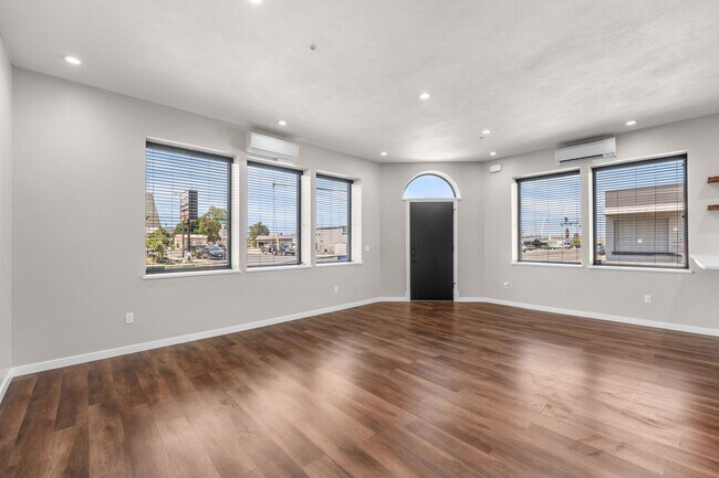 Interior Photo - Sherman Apartments