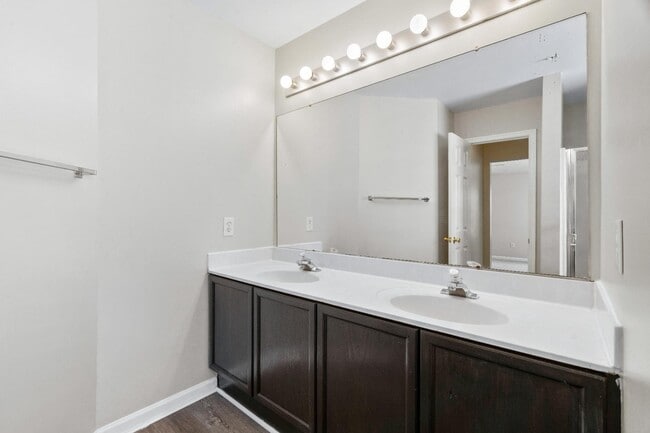 Building Photo - 2108 Bristol Dr