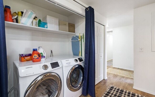 Building Photo - Beautiful Property Located in Albany is Av...