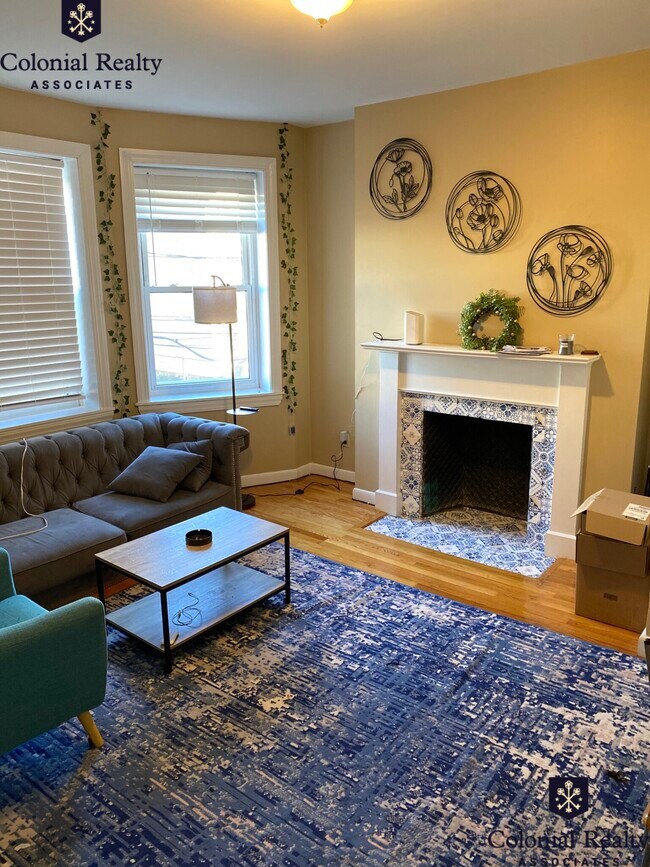 Building Photo - 17 Highgate St