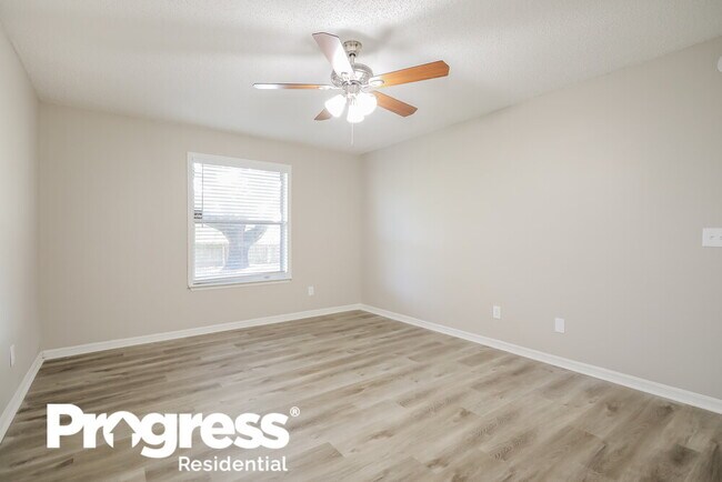 Building Photo - 2994 Golden Pond Blvd