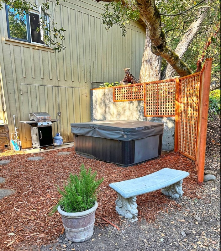 Building Photo - 1596 Ronne Dr