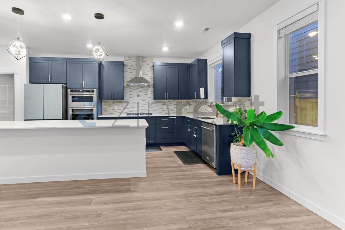 Building Photo - 13231 204th Ave SE