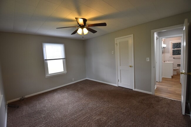 Building Photo - Fortville 3 bedroom Home