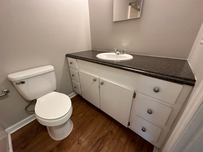 Building Photo - Price reduction near UNCG for a 3 bedrooms...