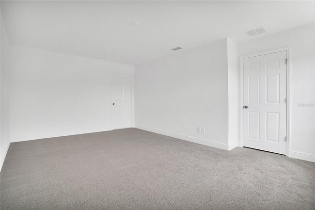 Building Photo - 7842 Syracuse Dr