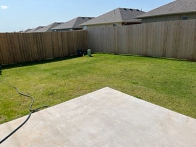 Building Photo - 1st Month Free!