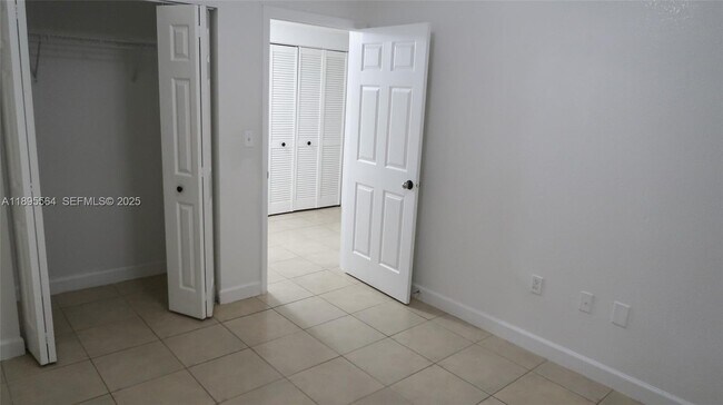 Building Photo - 3109 NW 64th St