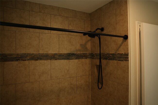 Building Photo - 1038 Cottage Oak Ln