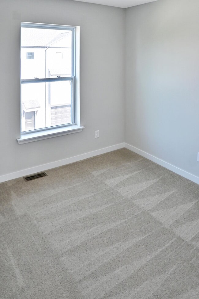 Building Photo - Lamp 55th Ave, LLC