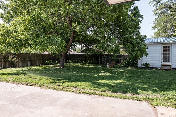 Building Photo - 1702 E Park Ave