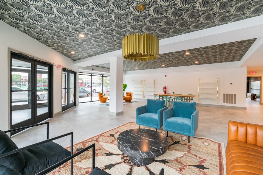 Building Photo - 1201 W Girard Ave