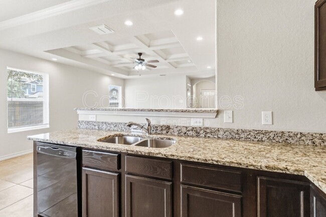 Building Photo - 7105 Micayla Cv
