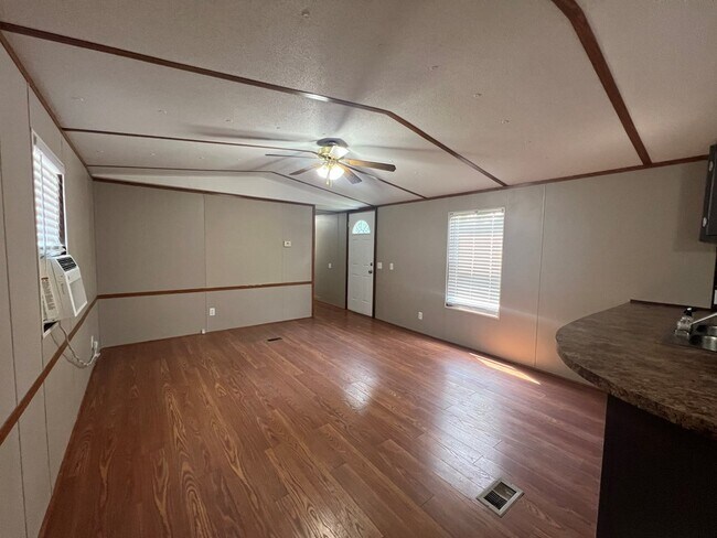 Building Photo - 295 Sawgrass Ct