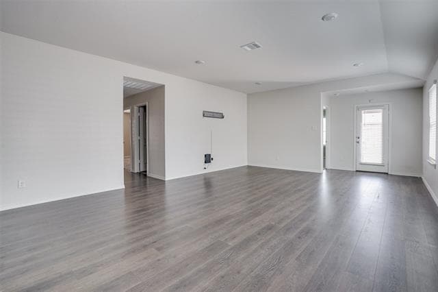 Building Photo - 106 Gallant Fox Ln