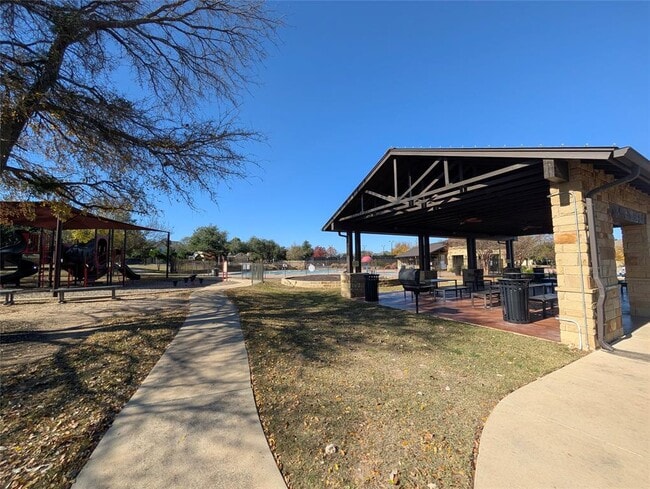 Building Photo - 9313 Kyles Stake Rd