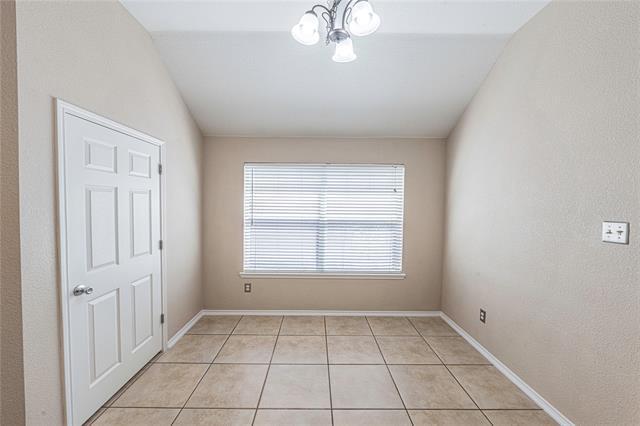 Building Photo - 2841 Saddlebred Trail