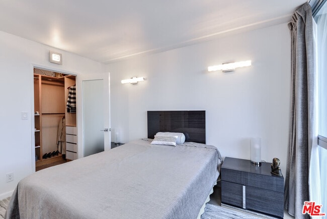 Building Photo - 201 Ocean Ave