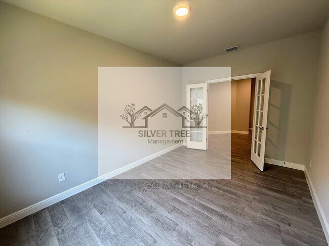Building Photo - 10921 Rockchapel Dr