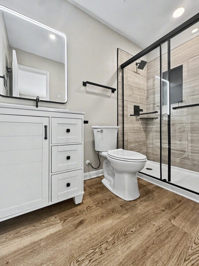 Building Photo - Yacht Cove Condo