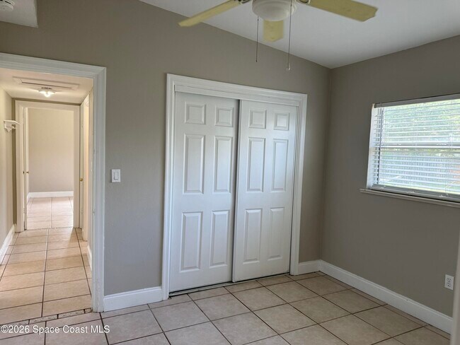 Building Photo - 910 S Orlando Ave