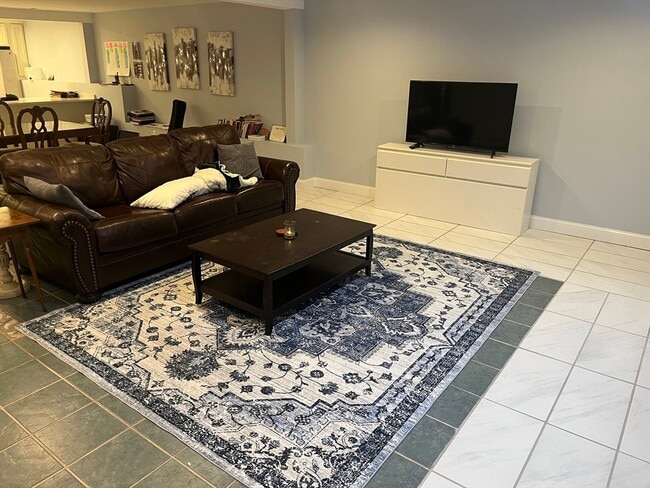 Building Photo - 0 Upton Rd