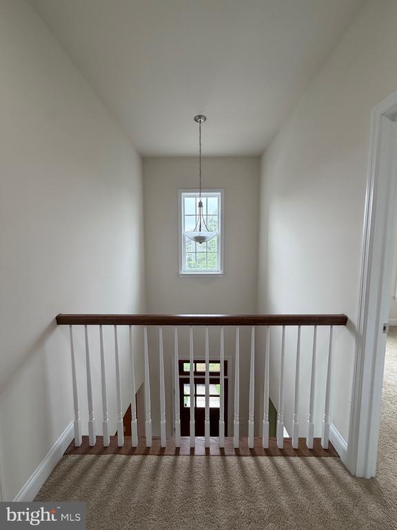 Building Photo - 997 Powder Horn Dr