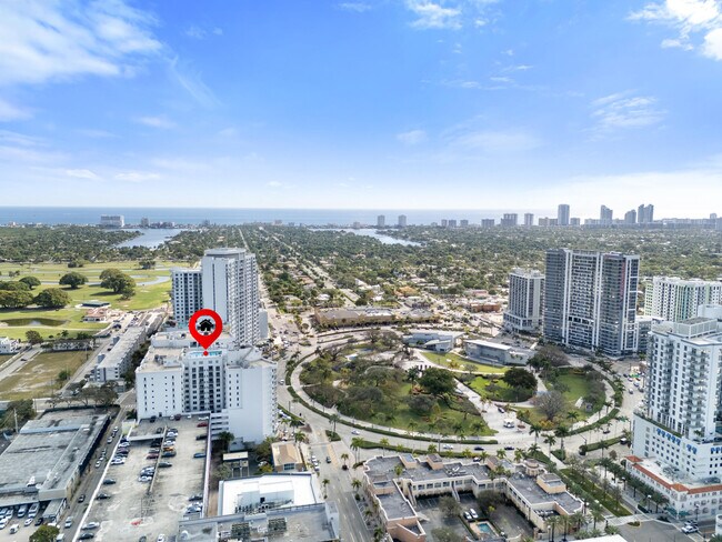 Building Photo - 1830 Radius Dr