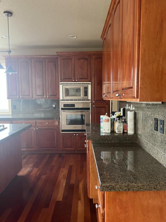 Building Photo - 15715 SE Bybee Dr