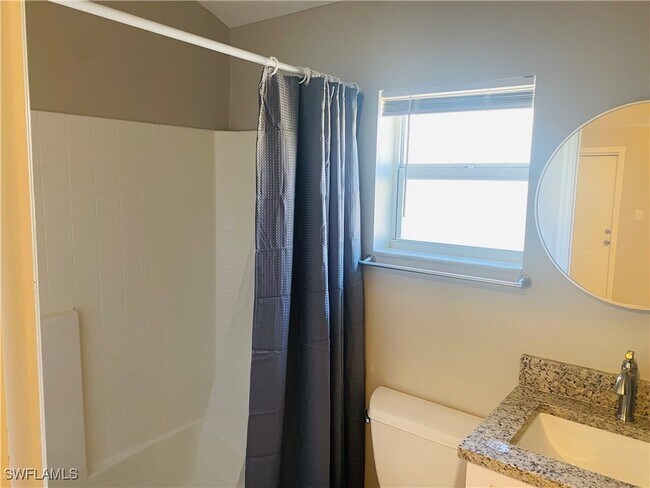 Building Photo - 151 7th St