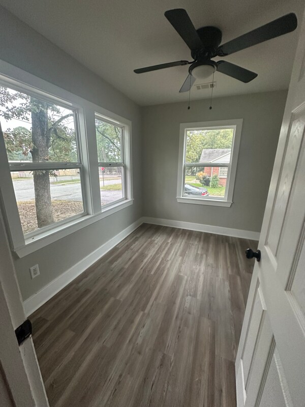 Building Photo - 1620 S Harrison St