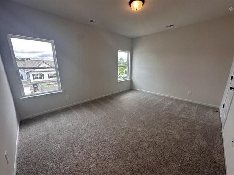 Building Photo - 59 Professional Pl