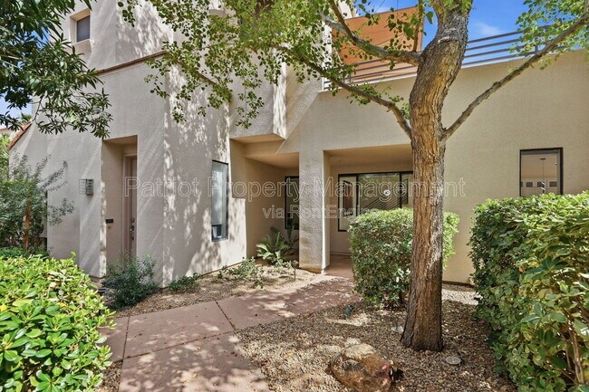 Building Photo - 8989 N Gainey Center Dr