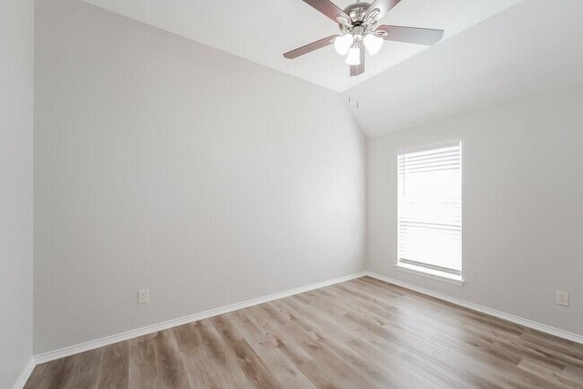 Building Photo - 2911 Angel Mist Ln