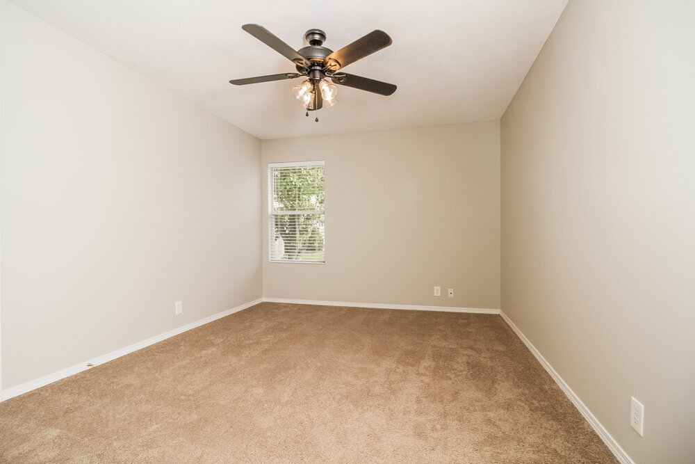 Building Photo - 805 Hammersmith Dr
