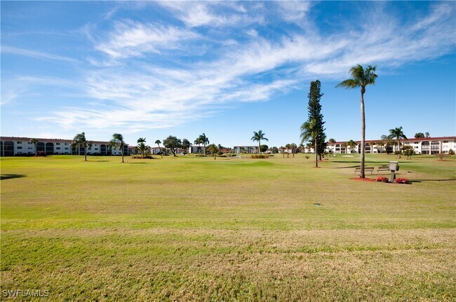 Building Photo - 29 High Point Cir E