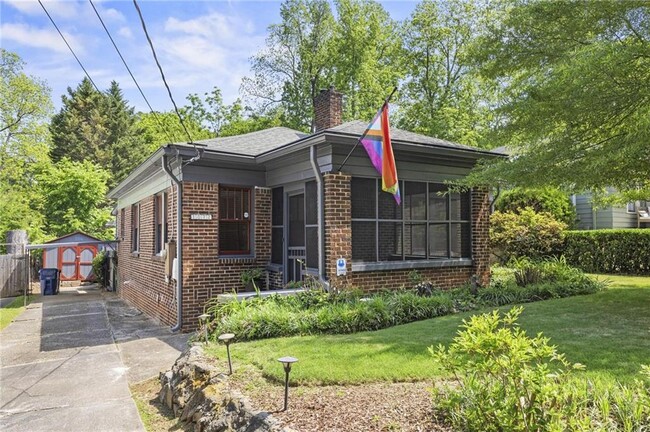 Primary Photo - 1072 Shelby Pl SE