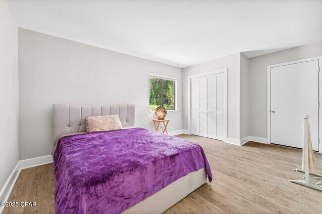 Building Photo - 206 N Arnold Rd