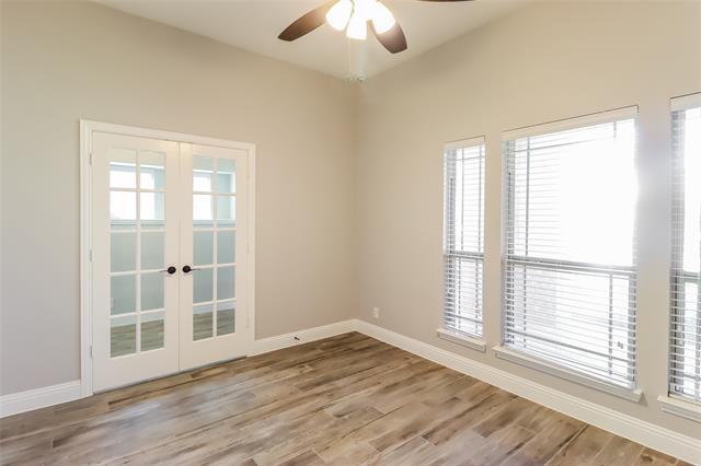 Building Photo - 9013 Conroe Dr