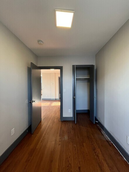 Building Photo - 50 Atlantic St