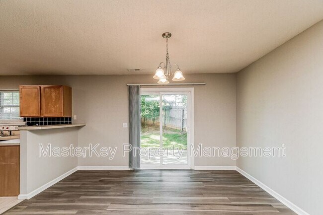Building Photo - 104 Taylor Glen Dr