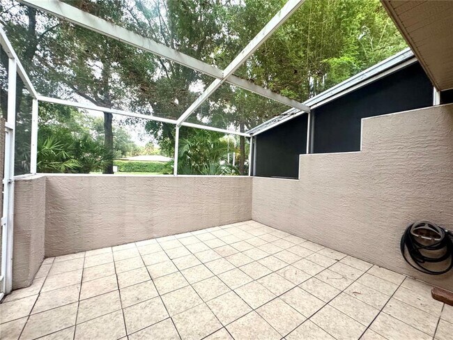 Building Photo - 2800 Countryside Blvd