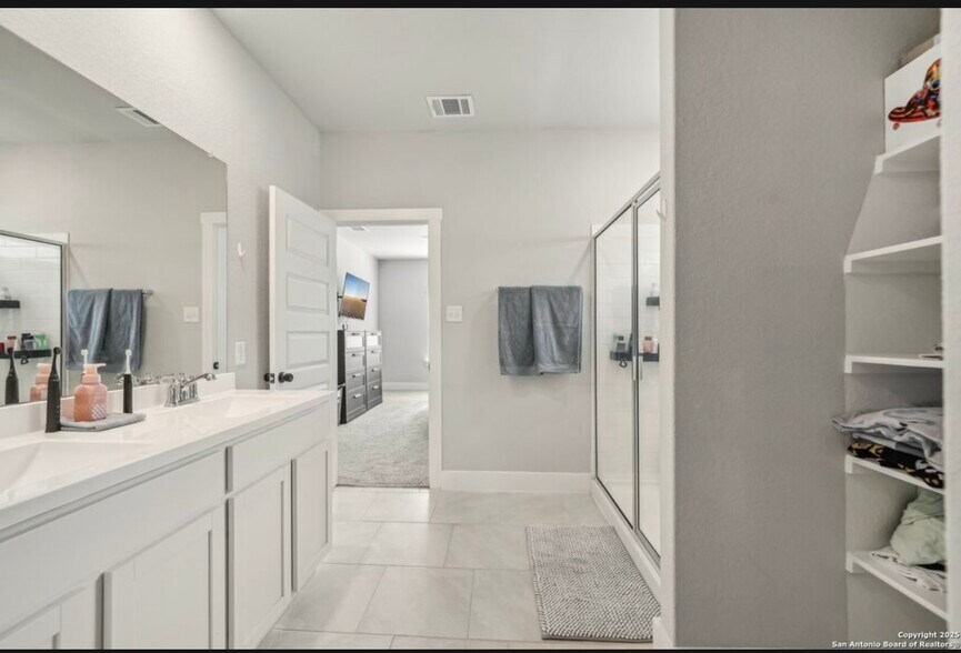 Building Photo - 4538 Nueces Path