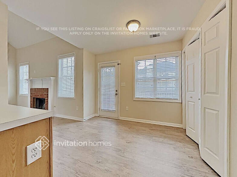 Building Photo - 523 Brooks Rd