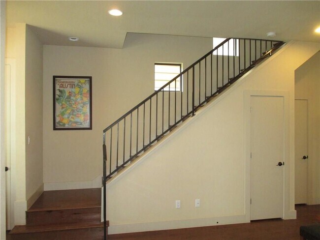 Building Photo - 4610 Windy Brook Dr