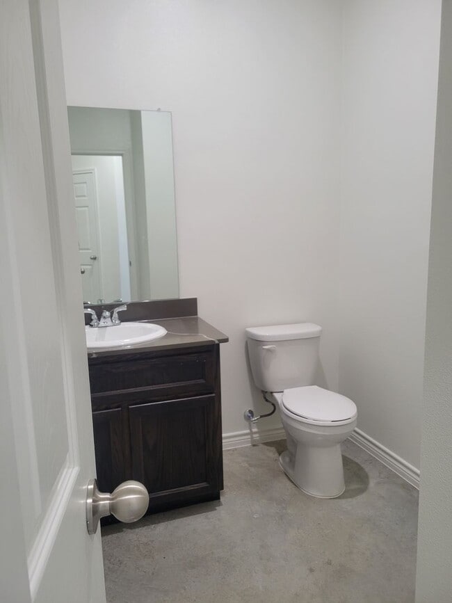 Building Photo - 2325 Zanoletti Ct