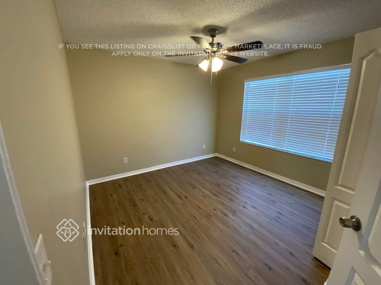 Building Photo - 11429 Village Brook Dr